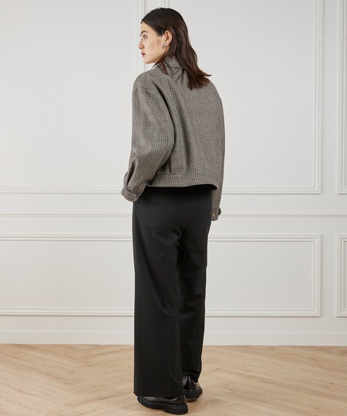 INED（イネド）の「梳毛接結リバー ダブルフェイスブルゾン【セットアップ対応】（ブルゾン・レディース・キャメル/チェック・9号/7号）」の4枚目の写真