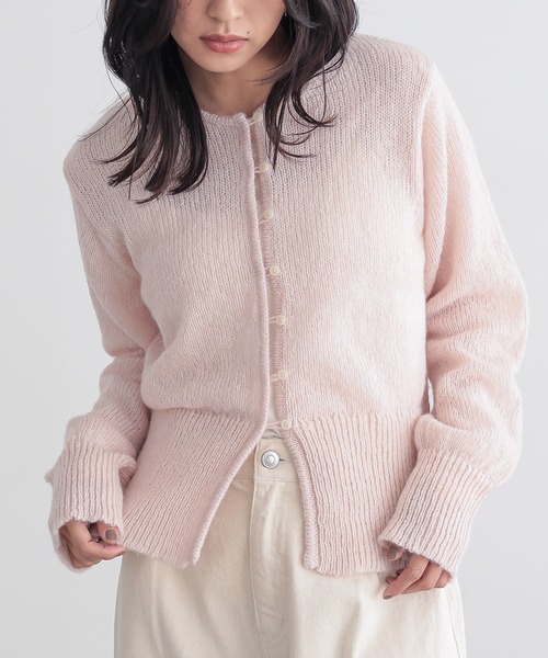 for/c(フォーシー)の「ふわふわニットカーディガン【サスティナブル】(ニット/セーター・レディース・チャコール/ピンク/ライトグレー・L/M)」の3枚目の写真