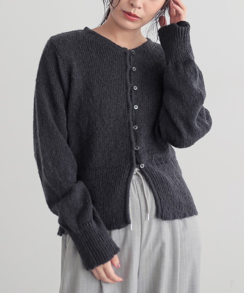 for/c(フォーシー)の「ふわふわニットカーディガン【サスティナブル】(ニット/セーター・レディース・チャコール/ピンク/ライトグレー・L/M)」の19枚目の写真