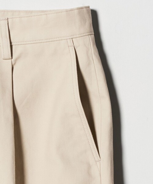 green label relaxing（グリーンレーベルリラクシング）の「DC コットン 1プリーツ ストレート ドレスチノ パンツ（チノパンツ・メンズ・オフホワイト/モカ・M/L/S/XL）」の18枚目の写真