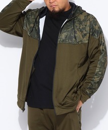 UNDER ARMOUR (アンダーアーマー) LOOSE アーマーフリース カモ フルジップ フーディーパーカー