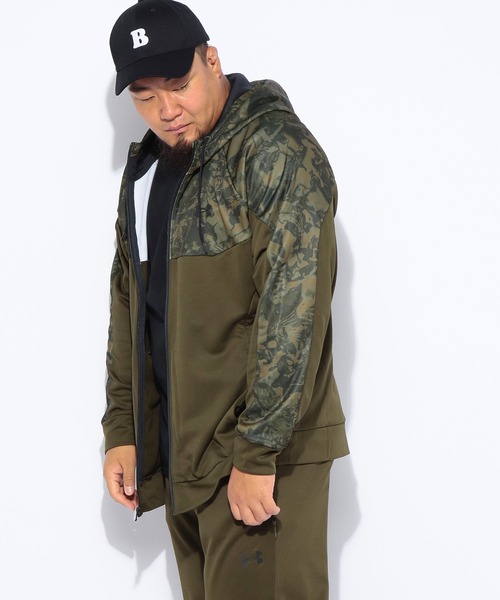 UNDER ARMOUR(アンダーアーマー)の「UNDER ARMOUR (アンダーアーマー) LOOSE アーマーフリース カモ フルジップ フーディーパーカー(パーカー・メンズ・ブラック/カーキ・3XL/4XL/5XL)」の6枚目の写真