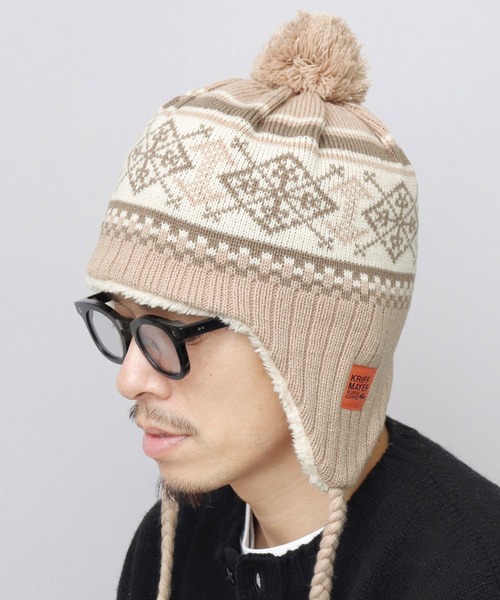 KRIFF MAYER(クリフメイヤー)の「裏ボア ジャガードニットワッチ 耳当て付き ポンポン ニット帽(ニットキャップ/ビーニー・メンズ・ブラック/ベージュ・FREE)」の2枚目の写真