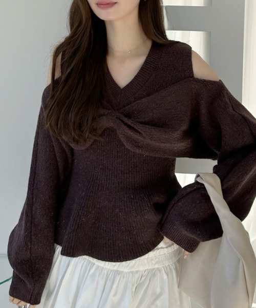 Ada.(エイダ)の「リボン 付き オープンショルダー ペプラム ニット プルオーバー(ニット/セーター・レディース・グレー/アイボリー/ブラック/ブラウン・FREE)」の14枚目の写真