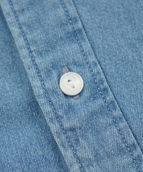 FRIZMWORKS(フリズムワークス)の「BLEACH DENIM UTILITY SHIRT _ MID BLUE(シャツ/ブラウス・メンズ・その他・SMALL/MEDIUM/LARGE/X-LARGE)」の4枚目の写真