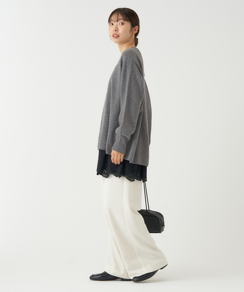 IENA(イエナ)の「《追加2》Fineニュージーウール ニュアンス Vプルオーバー(ニット/セーター・レディース・ベージュ/スカイブルー/グレー・FREE)」の21枚目の写真