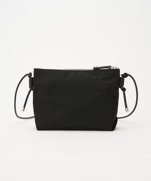 IACUCCI（イアクッチ）の「アーゴ ポーチSD NYLON/CERVO（ショルダーバッグ・レディース・ブラック・FREE）」の11枚目の写真