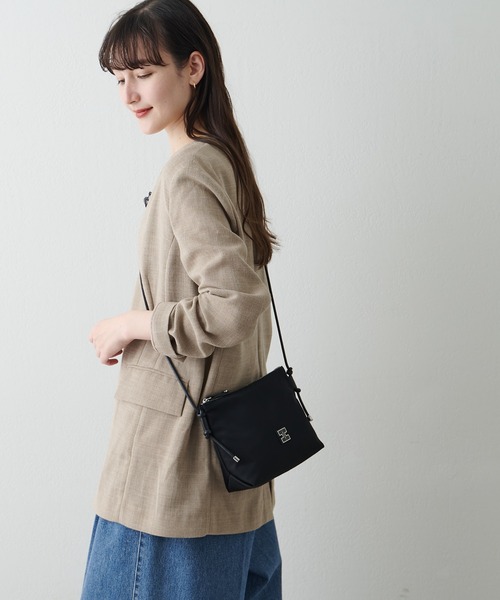 IACUCCI（イアクッチ）の「アーゴ ポーチSD NYLON/CERVO（ショルダーバッグ・レディース・ブラック・FREE）」の6枚目の写真