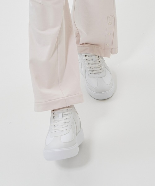 STANDOOL TOKYO(スタンドゥール)の「≪UNISEX≫ +7.5cmヒールアップスニーカー/Heel Up Sneaker 【LEBEN/レーベン】(スニーカー・メンズ・ホワイト/ベージュ系その他/ブラック・22.0cm/22.5cm/23.0cm/23.5cm/24.0cm/24.5cm/25.0cm/25.5cm/26.0cm/26.5cm/27.0cm/27.5cm/28.0cm/28.5cm)」の5枚目の写真