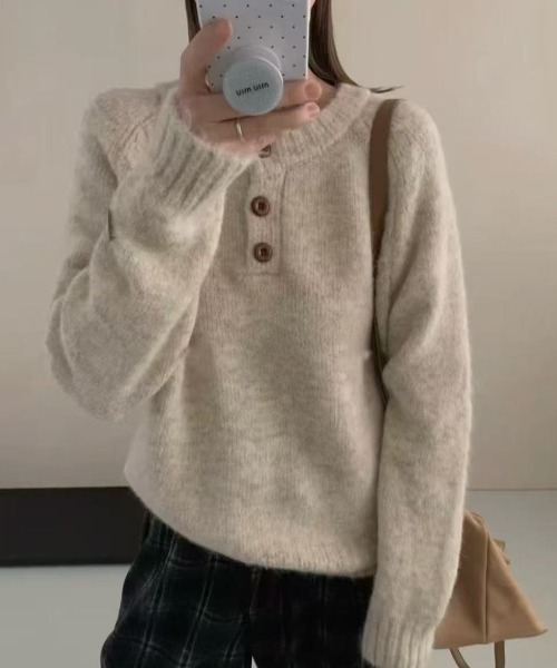 DEVICE(デバイス)の「ヘンリーネック MIX カラフル ニット セーター(ニット/セーター・レディース・ナチュラル/ブルー/レッド/イエロー/グレー/パープル/チャコールグレー・FREE)」の13枚目の写真