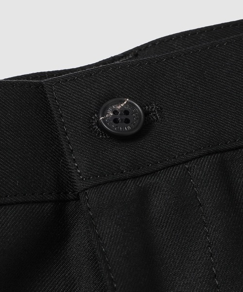 COMME des GARCONS HOMME（コム デ ギャルソン・オム）の「WOOL GABARDINE CLASSIC PANTS（その他パンツ・メンズ・ネイビー/ブラック・S/L/M/XS）」の4枚目の写真