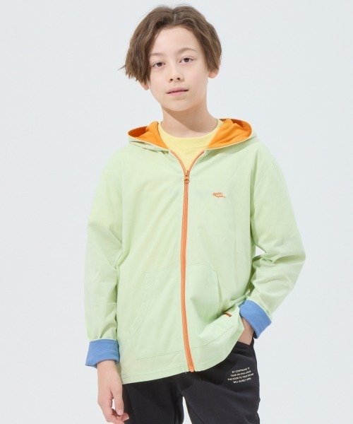 KRIFF MAYER Kid's Collection(クリフメイヤーキッズコレクション)の「【速乾・軽量】UVカットさらパーカー(パーカー・キッズ・ライム/グレー/ブルー/ブラック・120/130/140/150/160/170)」の3枚目の写真