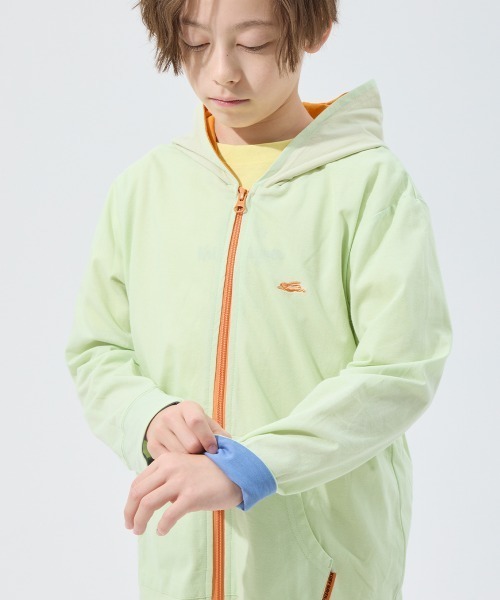 KRIFF MAYER Kid's Collection(クリフメイヤーキッズコレクション)の「【速乾・軽量】UVカットさらパーカー(パーカー・キッズ・ライム/グレー/ブルー/ブラック・120/130/140/150/160/170)」の6枚目の写真