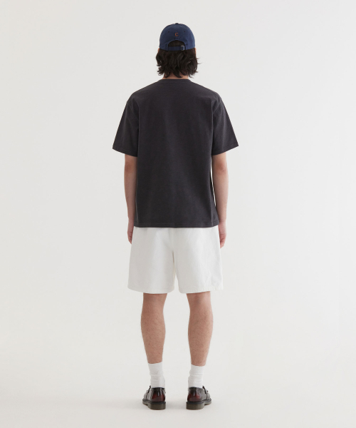 COVERNAT（カバーナット）の「スロップクラック C ロゴ T シャツ Charcoal（Tシャツ/カットソー・レディース・その他・X-SMALL/SMALL/MEDIUM/LARGE/X-LARGE/XX-LARGE）」の2枚目の写真