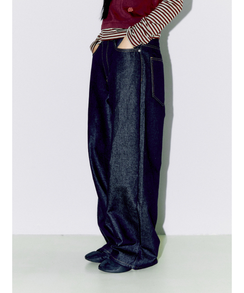 OAFISH(オアフィッシュ)の「OAF LOGO STITCH RAW DENIM PANTS, DARK BLUE(デニムパンツ・レディース・その他・1/2)」の3枚目の写真