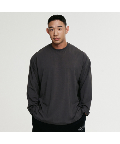 MALDEN（モールデン）の「スタンダードルーズフィットロングスリーブ（Tシャツ/カットソー・メンズ・チャコール/ダークネイビー/ホワイト/ブラック・X-LARGE/MEDIUM/LARGE）」の3枚目の写真