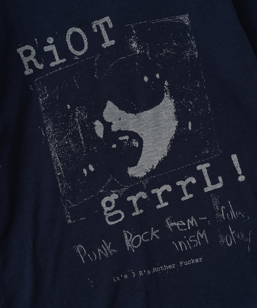 VASTIC(バスティック)の「リオットTシャツ_ネイビー(Tシャツ/カットソー・メンズ・その他・MEDIUM/LARGE/X-LARGE)」の5枚目の写真