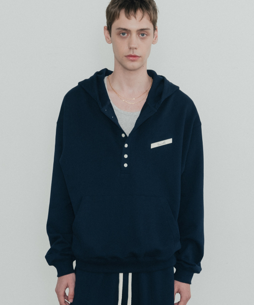SSIN AND LEE(シンアンドリー)の「テイラーコットンスウェットフードTシャツネイビー(パーカー・メンズ・その他・MEDIUM/LARGE)」の2枚目の写真
