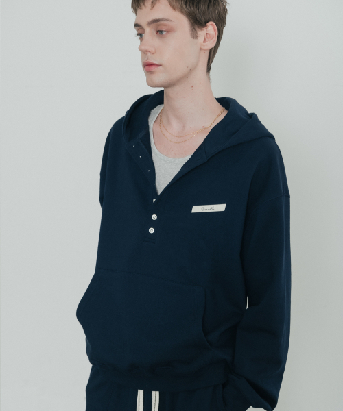 SSIN AND LEE(シンアンドリー)の「テイラーコットンスウェットフードTシャツネイビー(パーカー・メンズ・その他・MEDIUM/LARGE)」の3枚目の写真