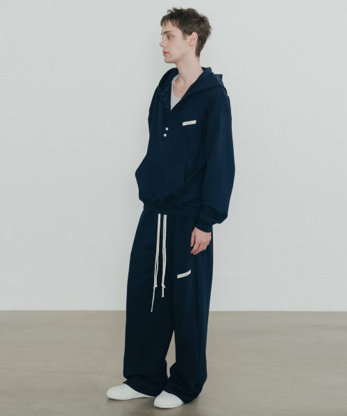 SSIN AND LEE(シンアンドリー)の「テイラーコットンスウェットフードTシャツネイビー(パーカー・メンズ・その他・MEDIUM/LARGE)」の5枚目の写真