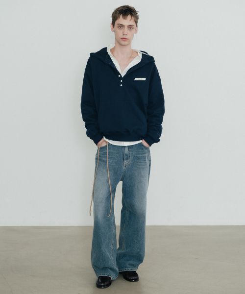 SSIN AND LEE(シンアンドリー)の「テイラーコットンスウェットフードTシャツネイビー(パーカー・メンズ・その他・MEDIUM/LARGE)」の9枚目の写真