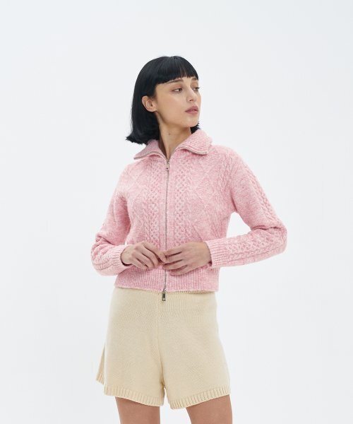 BLOND9(ブロンドナイン)の「フィッシャーマンケーブルウールニットジップアップ_ベビーピンク(カーディガン/ボレロ・レディース・その他・SMALL)」の4枚目の写真