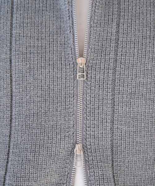 WRAPINKNOT（ラッピンノット）の「【WRAPINKNOT/ラッピンノット】編地切替ドライバーズニット（ニット/セーター・メンズ・ブラック/グレー・2/3）」の12枚目の写真