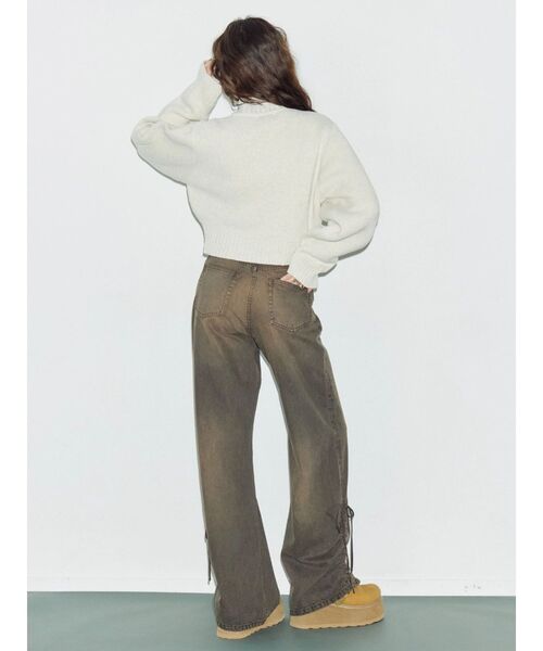 EVRIS（エヴリス）の「サイドギャザーリボンセミワイドデニムパンツ（デニムパンツ・レディース・ブラウン/インディゴブルー・MEDIUM/SMALL）」の20枚目の写真