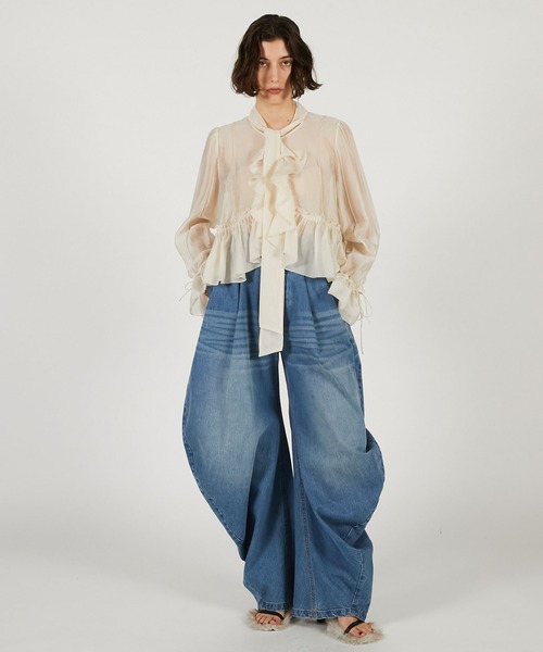 PRANK PROJECT（プランクプロジェクト）の「ラッフルボウタイブラウス / Ruffle Bow Tie Blouse（シャツ/ブラウス・レディース・ブラック/ホワイト・FREE）」の5枚目の写真