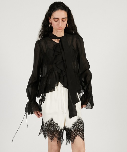 PRANK PROJECT（プランクプロジェクト）の「ラッフルボウタイブラウス / Ruffle Bow Tie Blouse（シャツ/ブラウス・レディース・ブラック/ホワイト・FREE）」の14枚目の写真