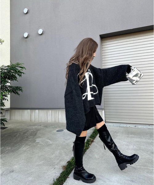 merrylatte（メリーラテ）の「オリジナルロゴハンドメイドルーズモヘアニット【Primaras】（ニット/セーター・レディース・チャコールグレー・FREE）」の4枚目の写真