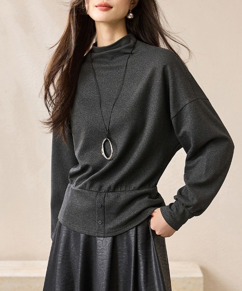 ONEP STAR（ワンピスター）の「ウエストボタンデザインハイネックトップス（Tシャツ/カットソー・レディース・ダークグレー/ダークブラウン・MEDIUM/X-LARGE/LARGE）」の2枚目の写真
