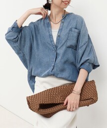 パウダーデニムドルマンシャツ
