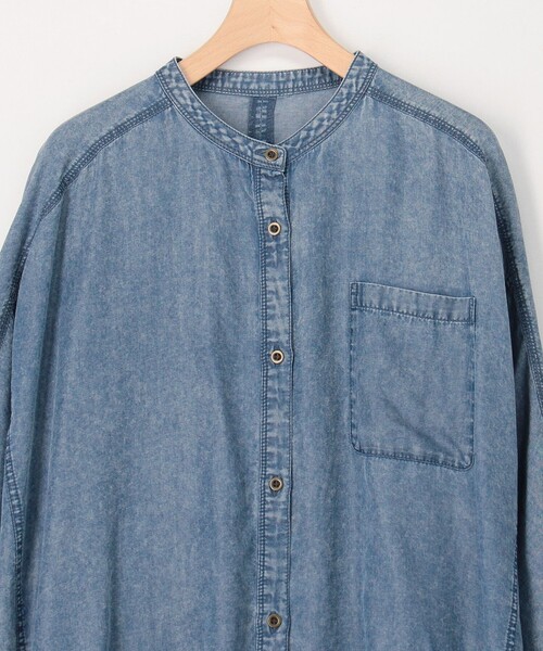 MICO COULIER（ミコクリエ）の「パウダーデニムドルマンシャツ（シャツ/ブラウス・レディース・サックスブルー/インディゴブルー・38）」の15枚目の写真