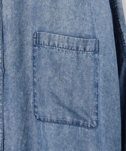 MICO COULIER（ミコクリエ）の「パウダーデニムドルマンシャツ（シャツ/ブラウス・レディース・サックスブルー/インディゴブルー・38）」の17枚目の写真