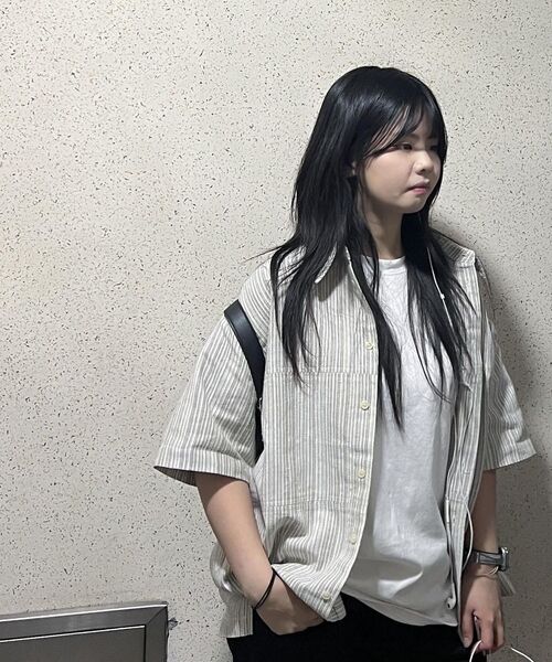 NOISE(ノイズ)の「フェネルリネンストライプシャツ - カーキベージュ(シャツ/ブラウス・レディース・その他・SMALL/MEDIUM/LARGE/X-LARGE)」の3枚目の写真