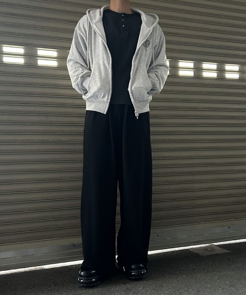 NYLAUS(ナイラス)の「【Nylaus】裾カットオフ ベルトループ付き スウェット カーブパンツ バレルパンツ ケミカル加工(スウェットパンツ・メンズ・ブラック系その他/ブラック・M/L/S)」の19枚目の写真