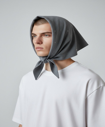 BORN SLIPPY（ボーンスリッピー）の「Crystal Triangle Knit Scarf (Gray)（バンダナ/スカーフ）」