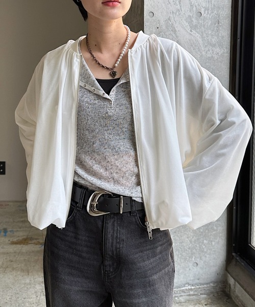 PAGEBOY（ページボーイ）の「シアーカットバルーンブルゾン（ブルゾン・レディース・オフホワイト/グレー/ブラック・FREE）」の9枚目の写真