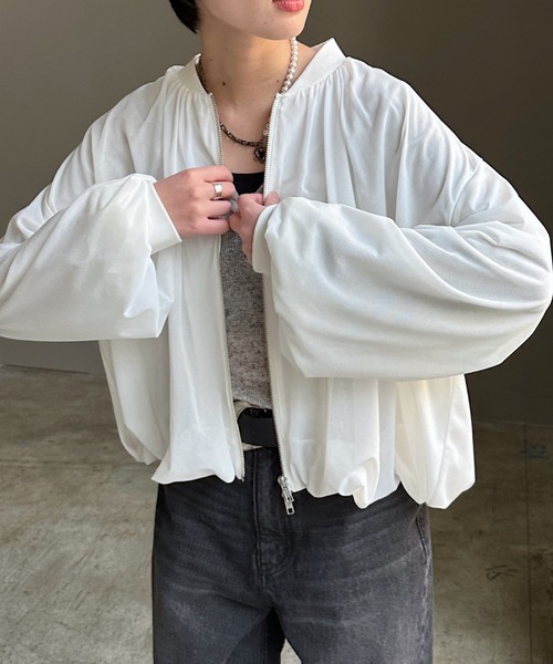 PAGEBOY（ページボーイ）の「シアーカットバルーンブルゾン（ブルゾン・レディース・オフホワイト/グレー/ブラック・FREE）」の10枚目の写真