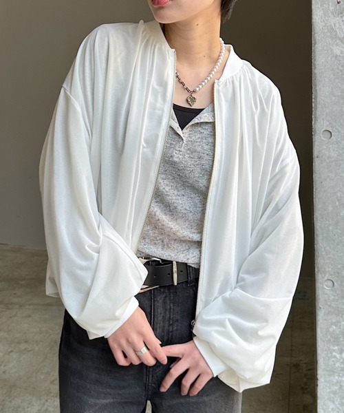 PAGEBOY（ページボーイ）の「シアーカットバルーンブルゾン（ブルゾン・レディース・オフホワイト/グレー/ブラック・FREE）」の11枚目の写真