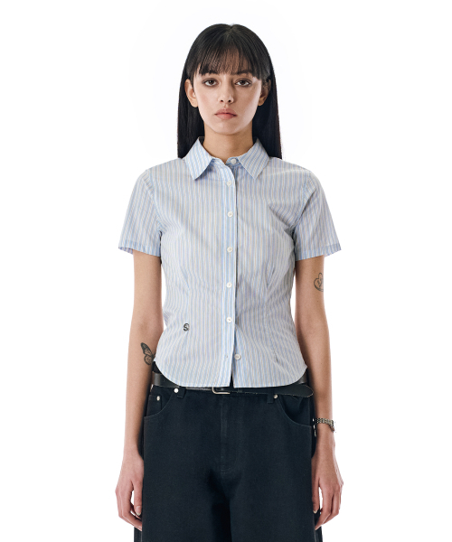 SECONDMONO（セカンドモノローグ）の「W. Stripe Slim Half Shirt [SKYBLUE]_SEWSH001SKYBLUE（シャツ/ブラウス・レディース・その他・S/M）」の3枚目の写真