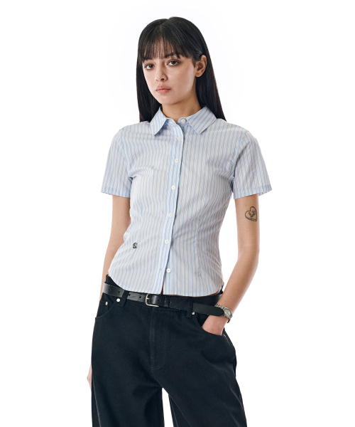 SECONDMONO（セカンドモノローグ）の「W. Stripe Slim Half Shirt [SKYBLUE]_SEWSH001SKYBLUE（シャツ/ブラウス・レディース・その他・S/M）」の4枚目の写真