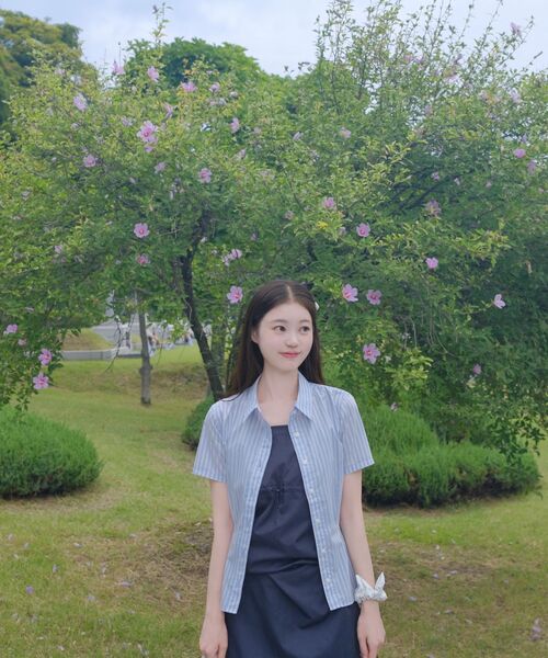 SECONDMONO（セカンドモノローグ）の「W. Stripe Slim Half Shirt [SKYBLUE]_SEWSH001SKYBLUE（シャツ/ブラウス・レディース・その他・S/M）」の9枚目の写真