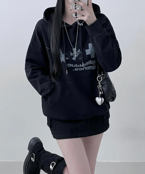mydeepbluememories（マイディープブルーメモリーズ）の「SYMBOL LOGO GRAPHIC HOODIE (BLACK)（パーカー・レディース・ブラック・FREE/2）」の11枚目の写真