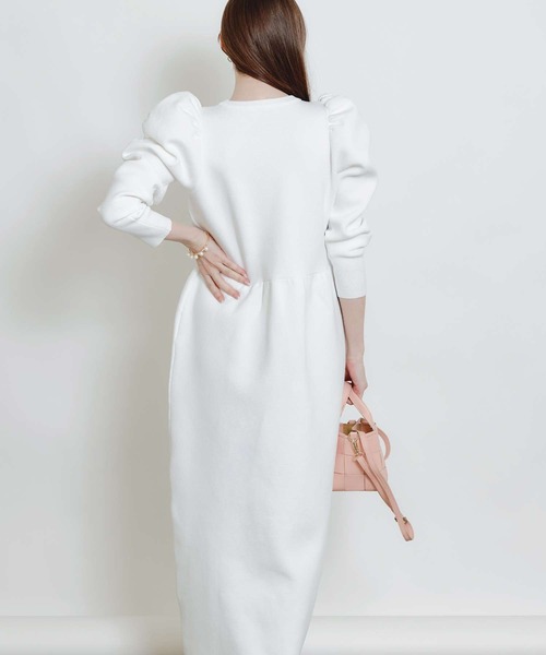 PICCIN PERLA(ピッチンペルラ)の「ギャザースリーブコクーンニットワンピース(ワンピース・レディース・ピンク/ブルー/ブラック/オフホワイト・M)」の14枚目の写真