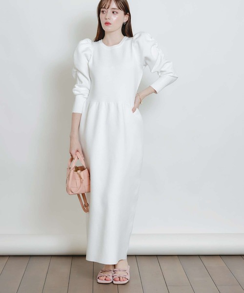 PICCIN PERLA(ピッチンペルラ)の「ギャザースリーブコクーンニットワンピース(ワンピース・レディース・ピンク/ブルー/ブラック/オフホワイト・M)」の13枚目の写真