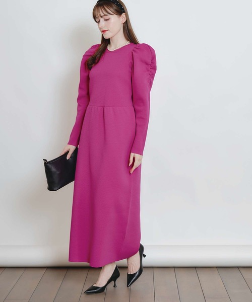 PICCIN PERLA(ピッチンペルラ)の「ギャザースリーブコクーンニットワンピース(ワンピース・レディース・ピンク/ブルー/ブラック/オフホワイト・M)」の5枚目の写真
