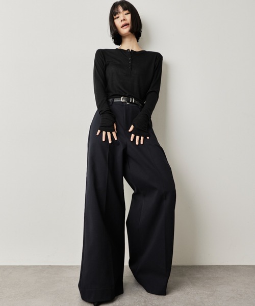 HANNE(アン)の「ワイドフレアパンツ(その他パンツ・レディース・ネイビー/ブラック・S/M)」の2枚目の写真