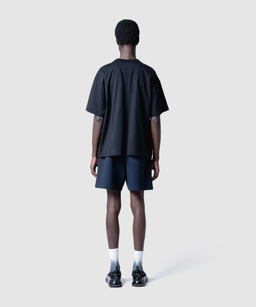 yoshiokubo(ヨシオクボ)の「yoshiokubo ヨシオクボ / SMOOTH SHORT PT スムーススポンジショートパンツ / YKS26408(その他パンツ・メンズ・ブラック・3/2)」の4枚目の写真